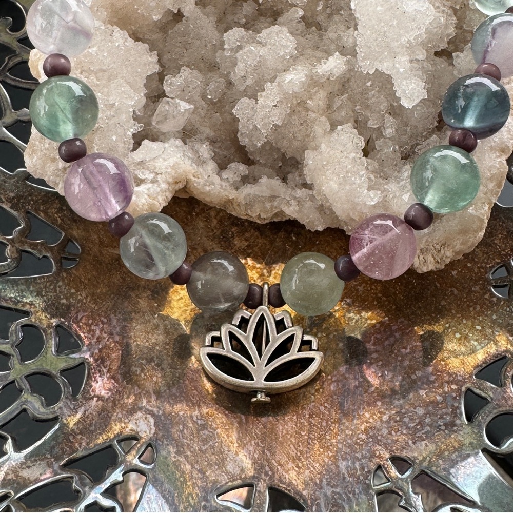 Handmade Fluorite Bracelet with Lotus Flow Charm - Picture 2 of 4